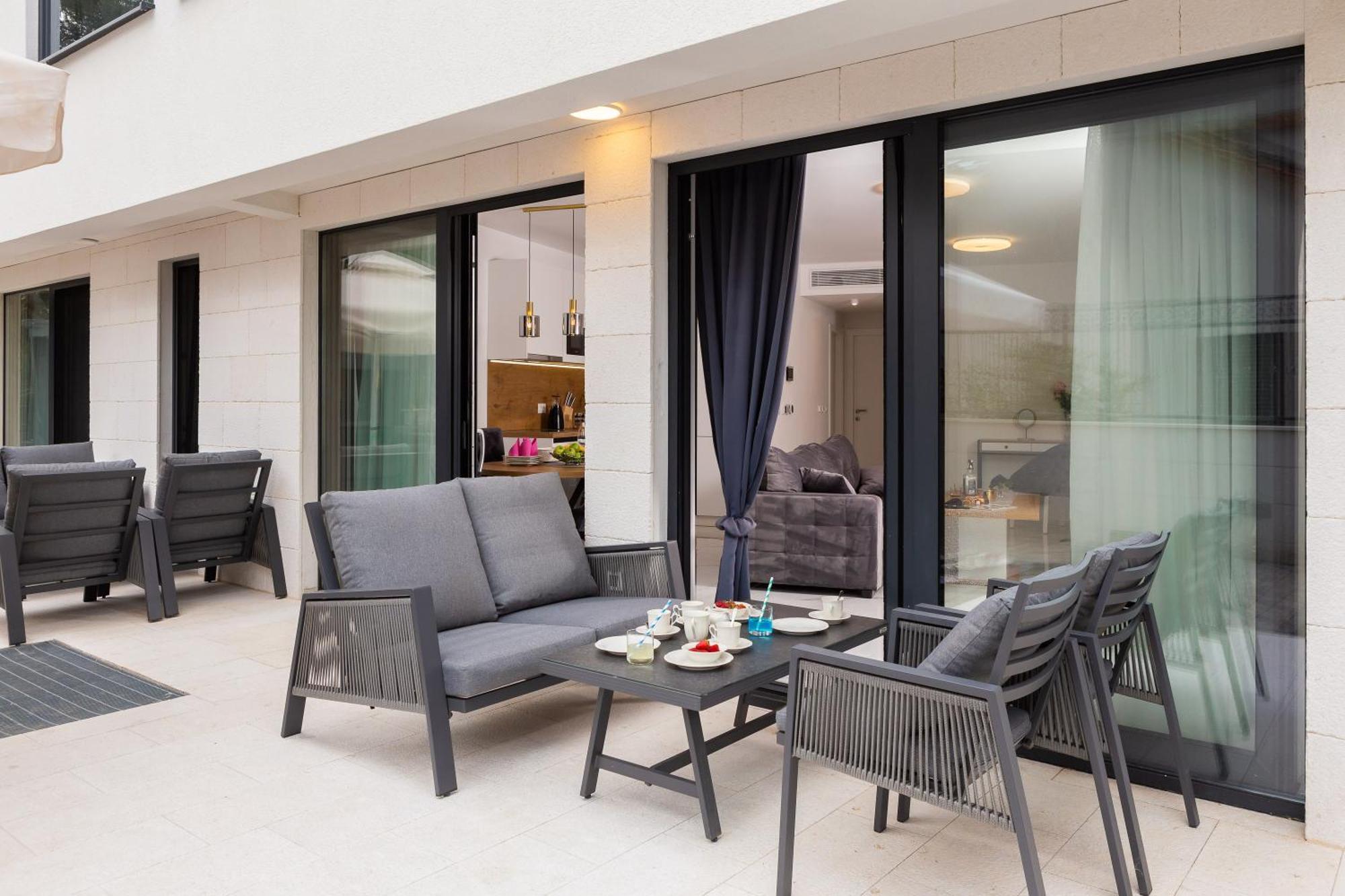 Beach Villa Valentina 트로기르 객실 사진